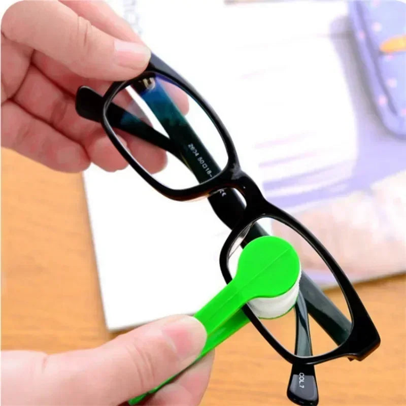 Multi-functional Portable Glasses Wipe Creative Glasses Clean Wipe Superfine Fiber Decontamination Without Trace Dust Brush